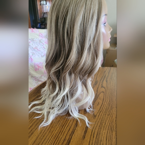 Rebel Gypsy Ombre Wig! Lacefront! Ash to Platinum Blonde 😍 - Picture 12 of 12